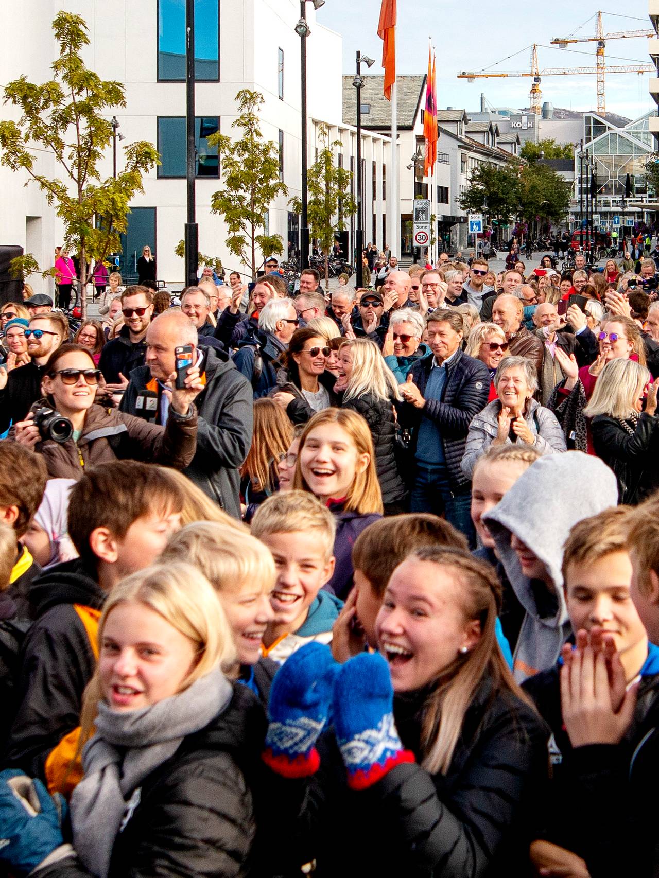 Folk i gatene jubler over at Bodø er kåret til Europeisk kulturhovedstad 2024