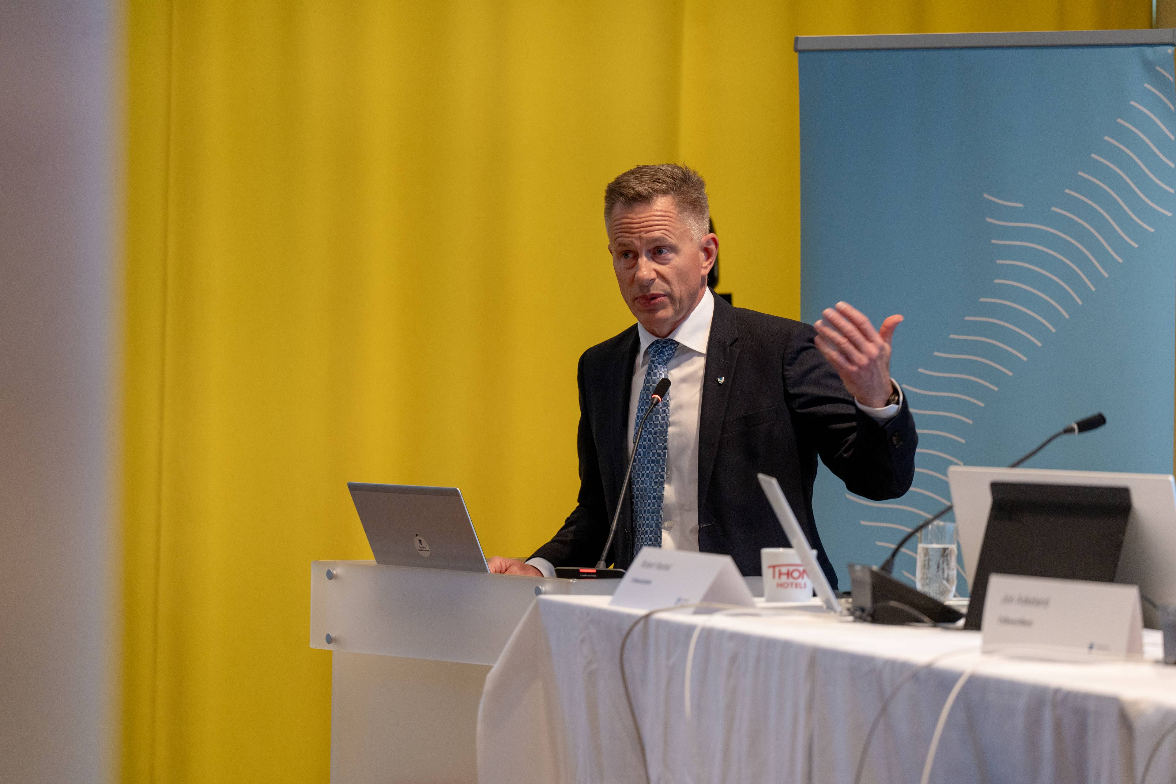 Fylkesdirektør i Vestland er Robert Rastad.