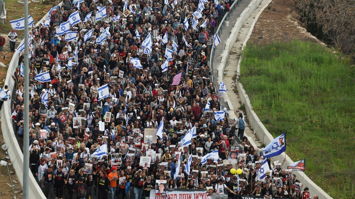 Tusenvis demonstrerte i Jerusalem for løslatelse av israelske gisler