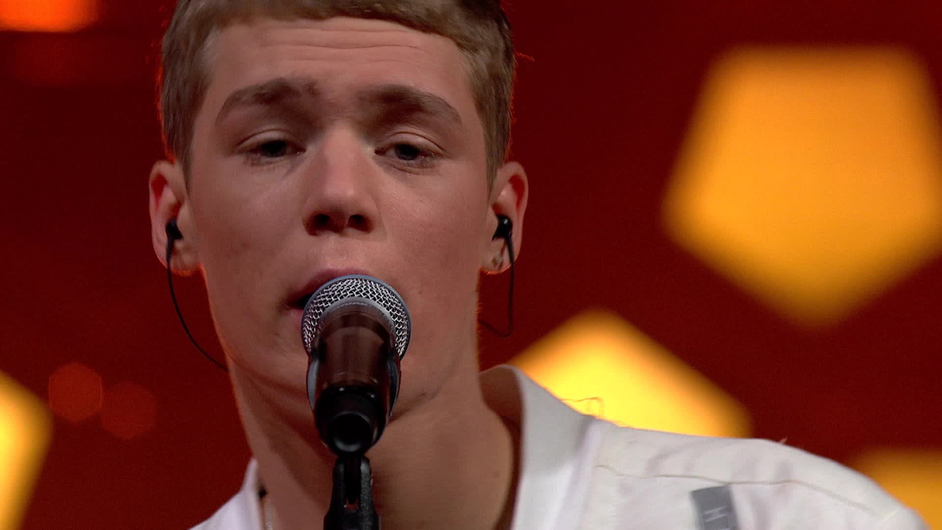 Cezinando «Håper du har plass» NRK