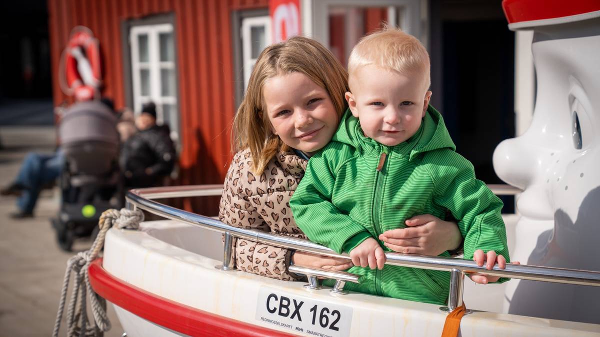 Freya (7) reddet lillebror fra drukningsdøden