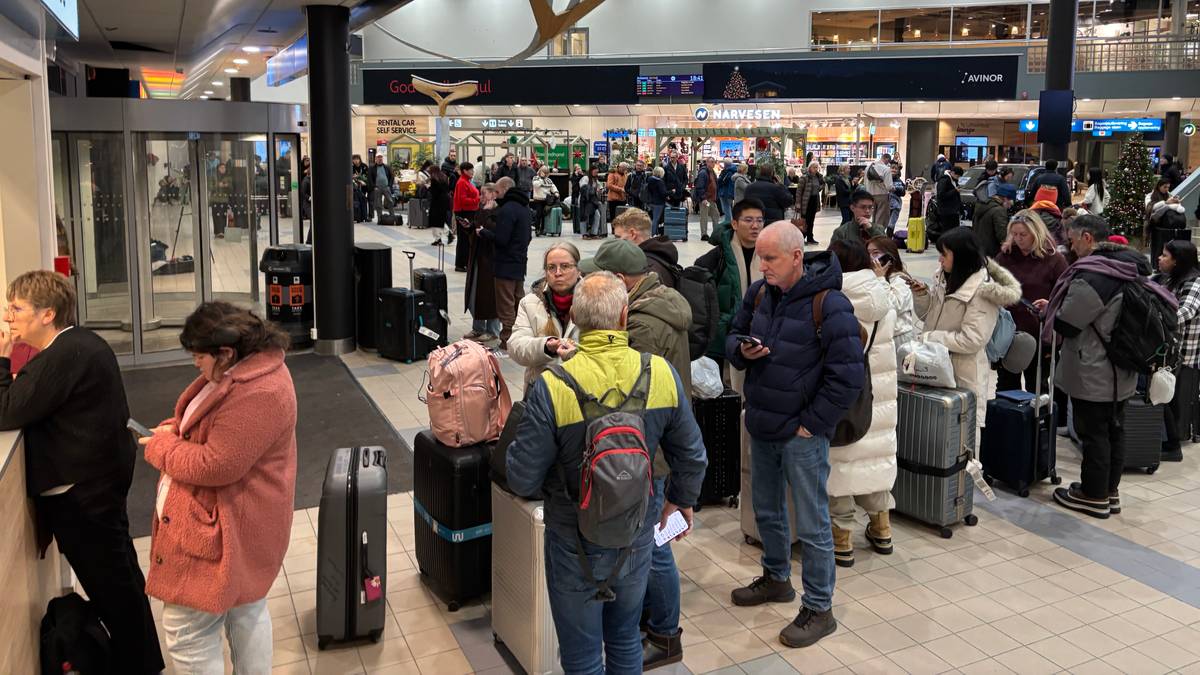 Uværet stanser flytrafikken i nord