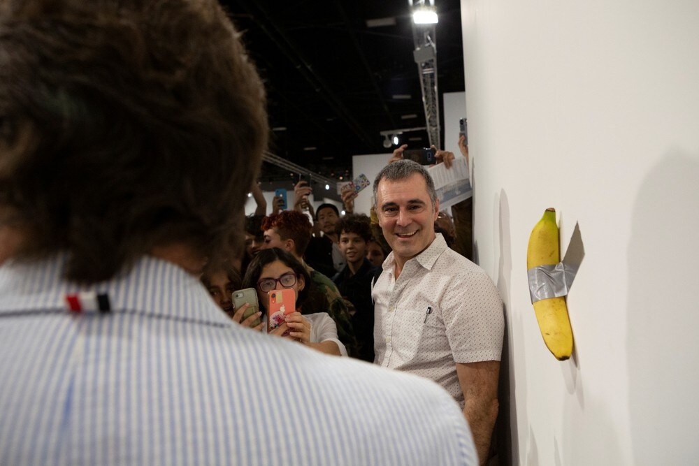 Kunst-banan solgt for 1,1 millioner – men så ble den spist