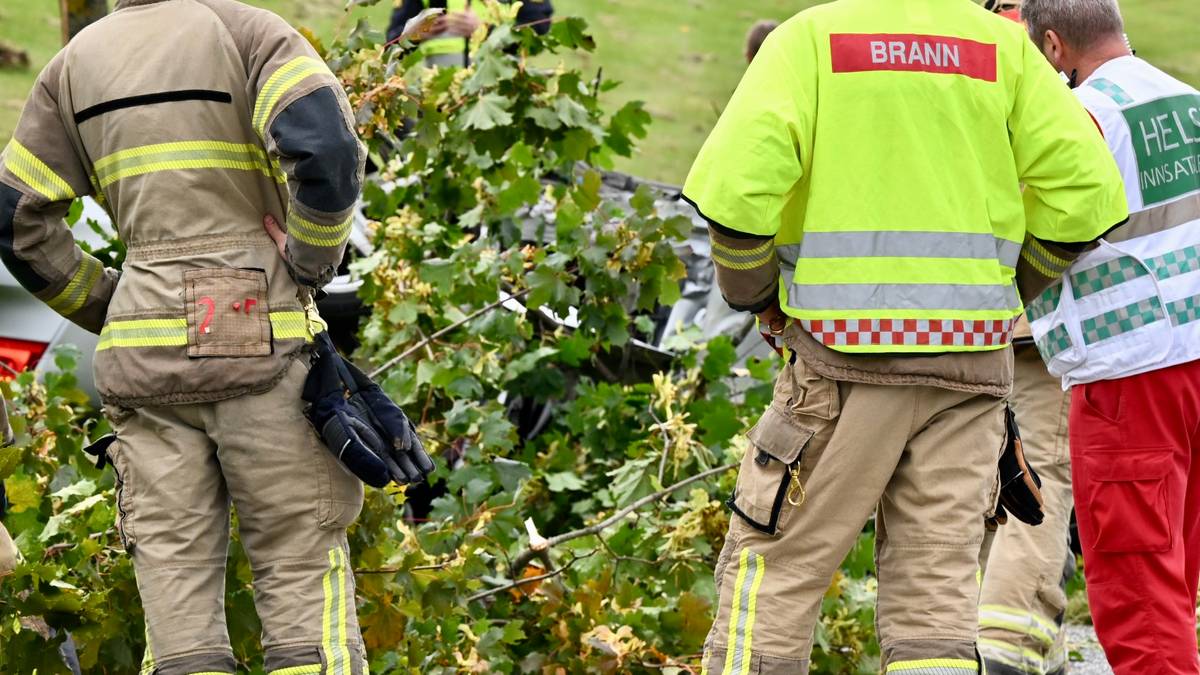 Trafikkulykke på E18 – fire til sykehus