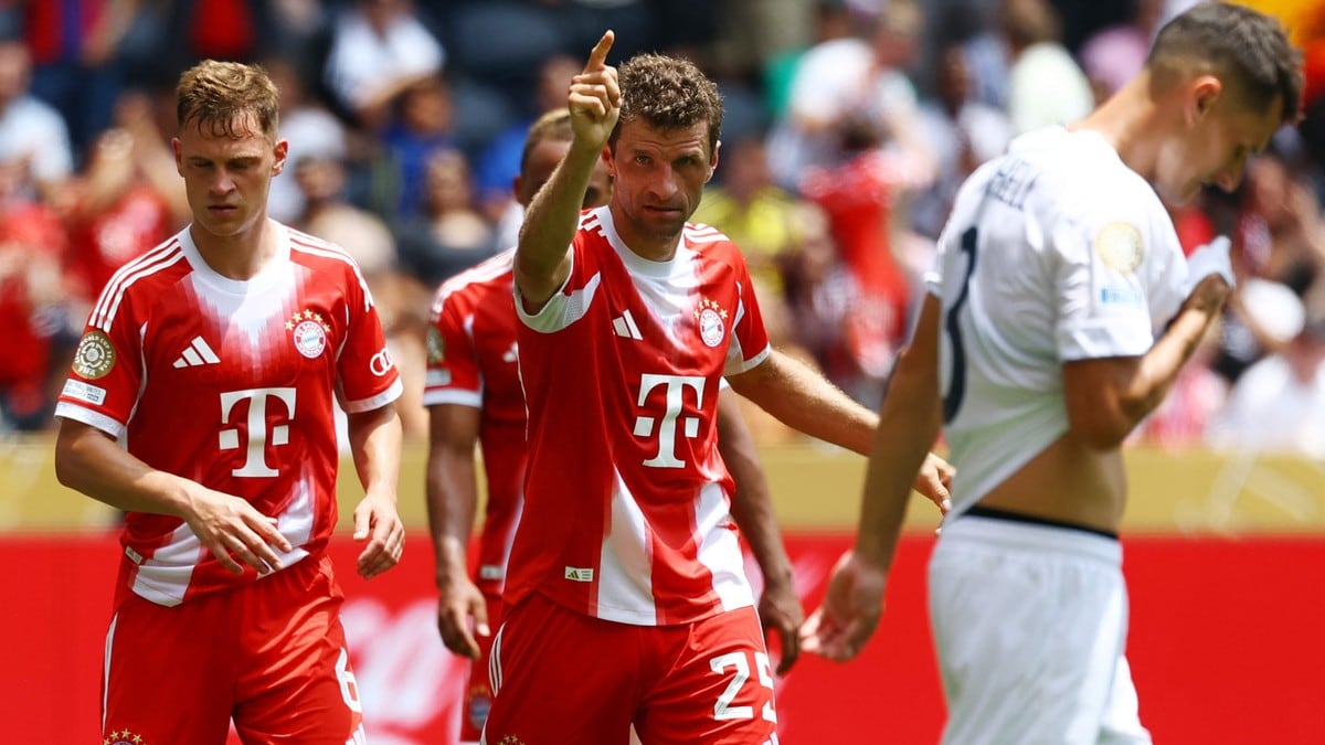 Solbakken kalte klubb-VM «kokoscupen» – Bayern slo amatørspillere 10-0