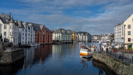 Brosundet i Ålesund