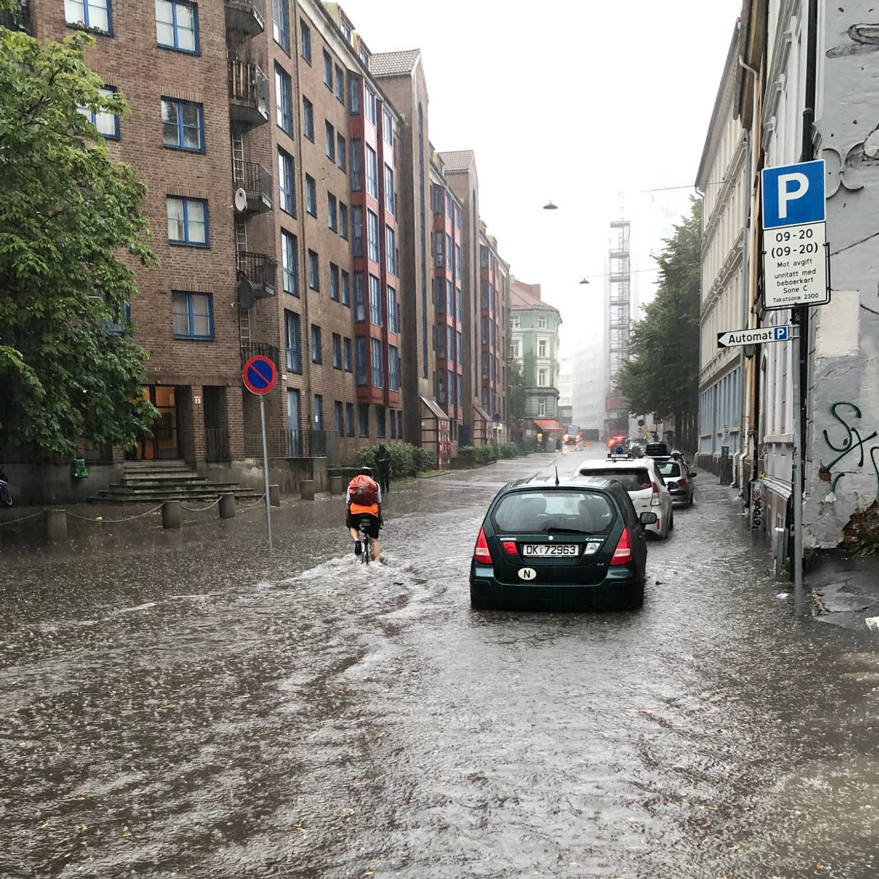 Kaos på Grønland i Oslo etter styrtregn i august 2019.