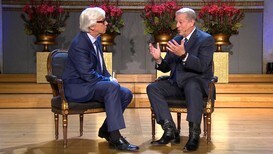 MILJØFORKJEMPER: Al Gore var hovedtaler under Nobels fredsprisforum i Oslo tirsdag.