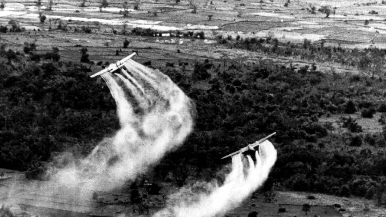 Vietnam-krigen og bruken av ugressmiddelet «Agent Orange».