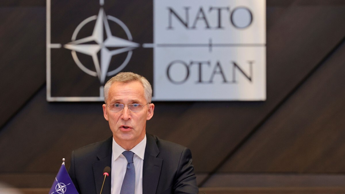 Nato med pressekonferanse om situasjonen i Ukraina