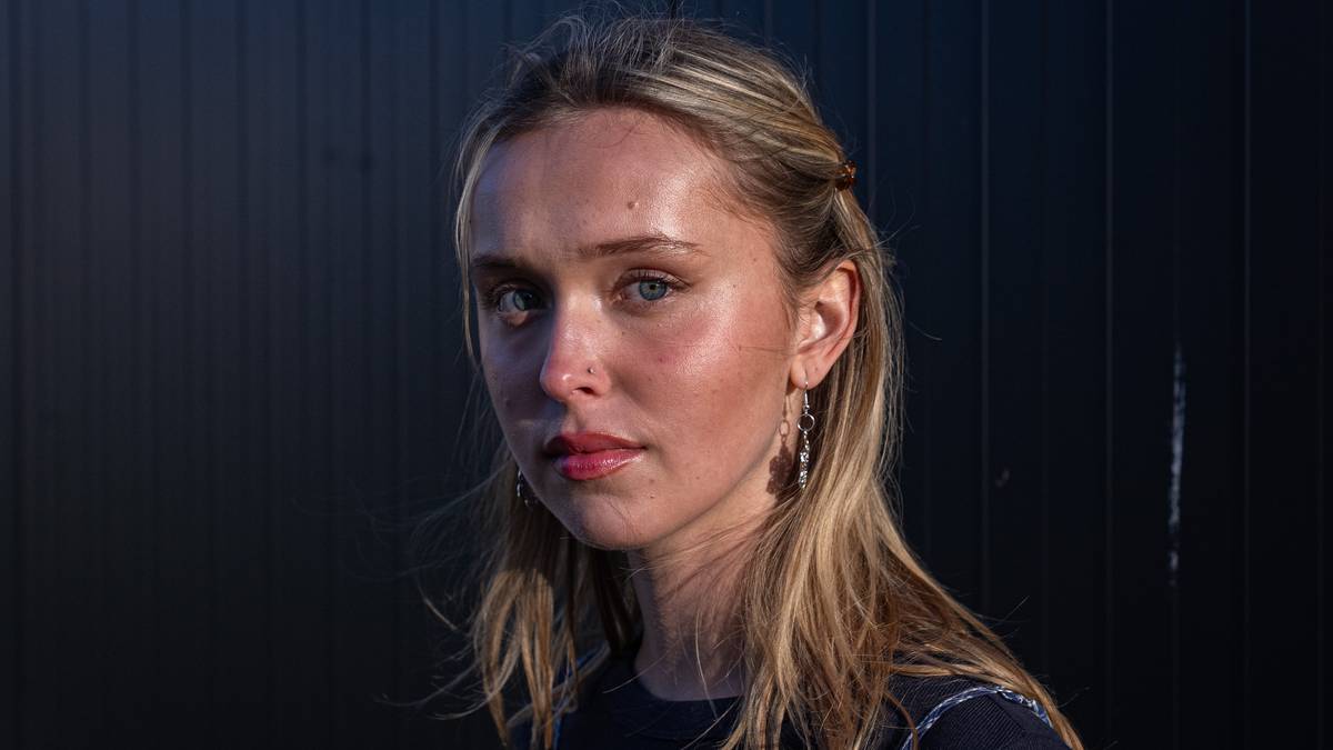 Cajsa (20) skreiv at ho er lei av å frykte menn – fekk massiv respons