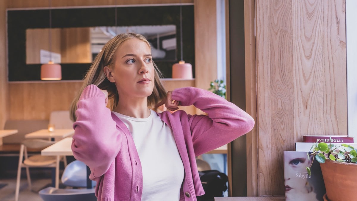 Julie (27) har mindre tro på kjærligheten etter å ha vært på datingapper