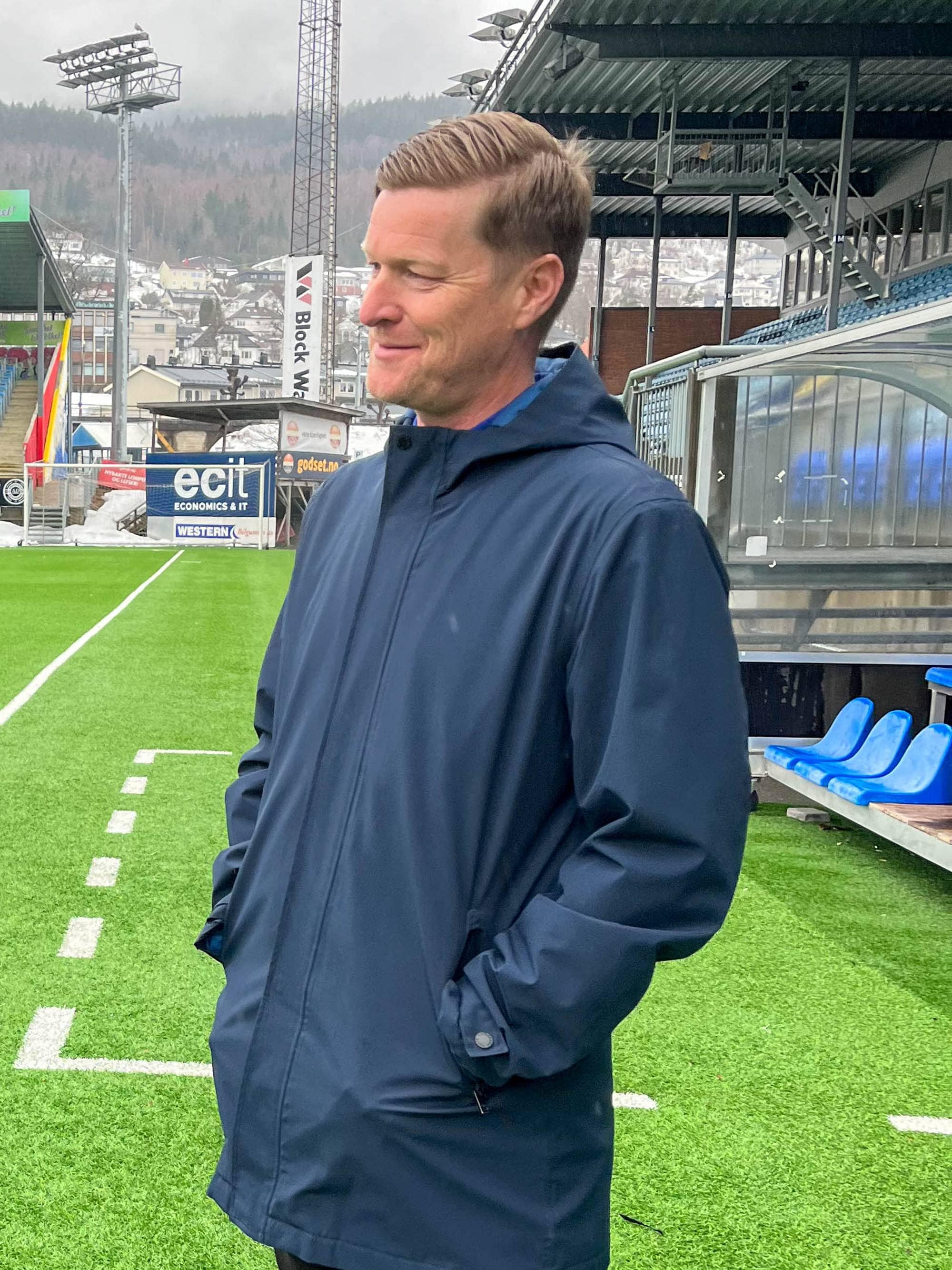 Strømsgodsettrener Jørgen Isnes og sportslig direktør i Strømsgodset Magne Jordan Nilsen.