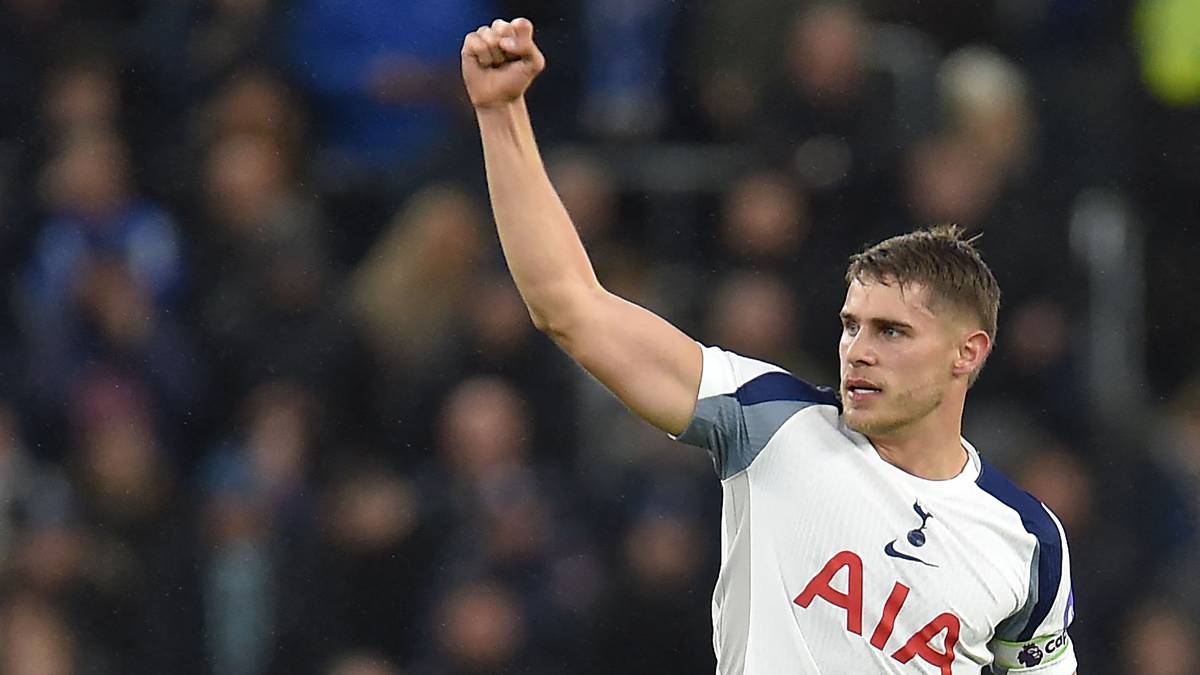 Tottenham vant over Everton - van de Ven med to mål