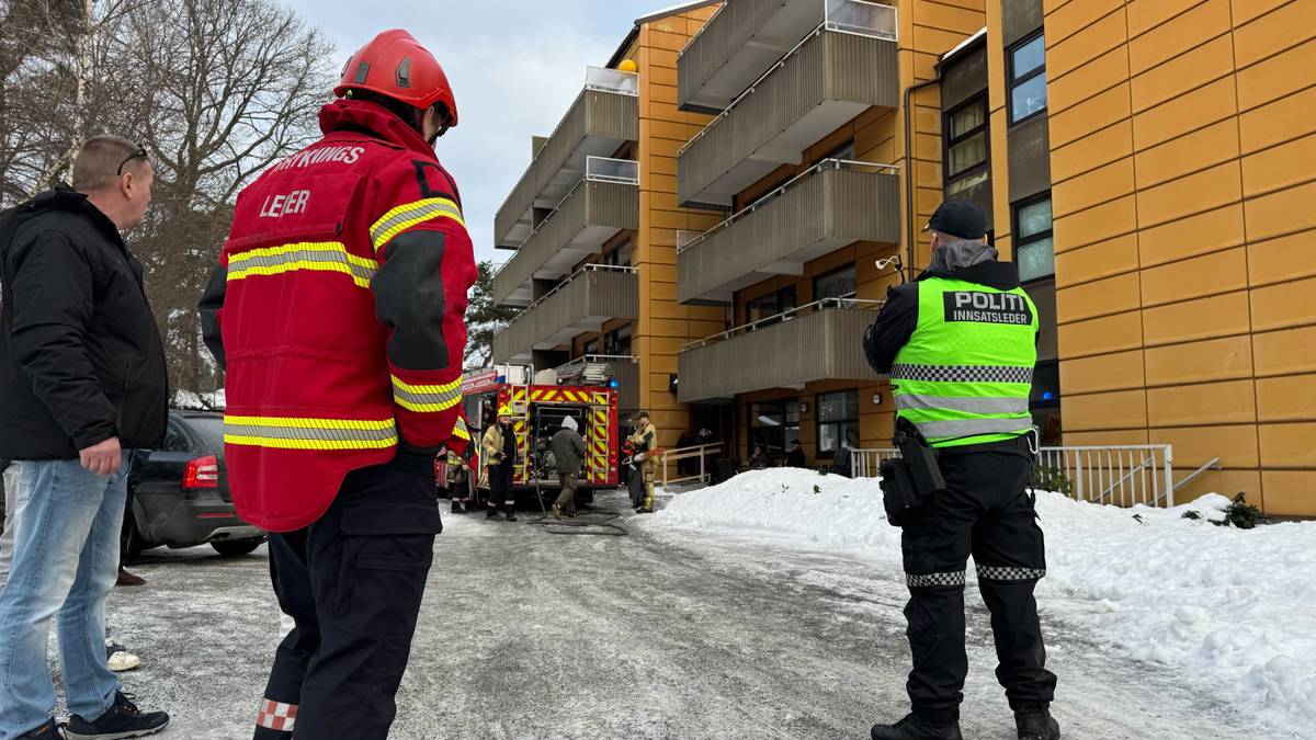 Beboere ble evakuert på grunn av brann