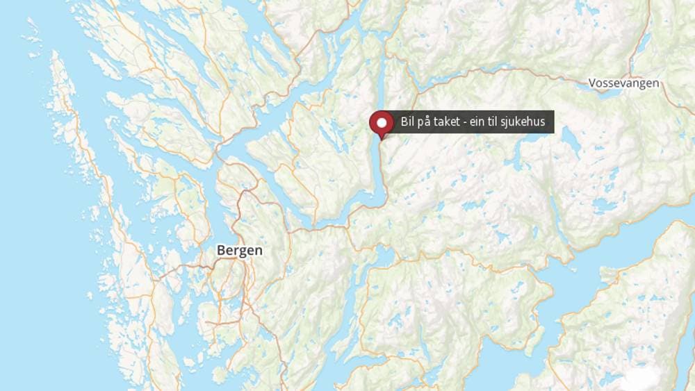 Bil På Taket På E16 Ein Til Sjukehus Nrk Vestland 