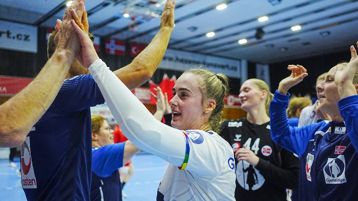 Håndballjentene knuste Tyrkia – vant med over 30 mål