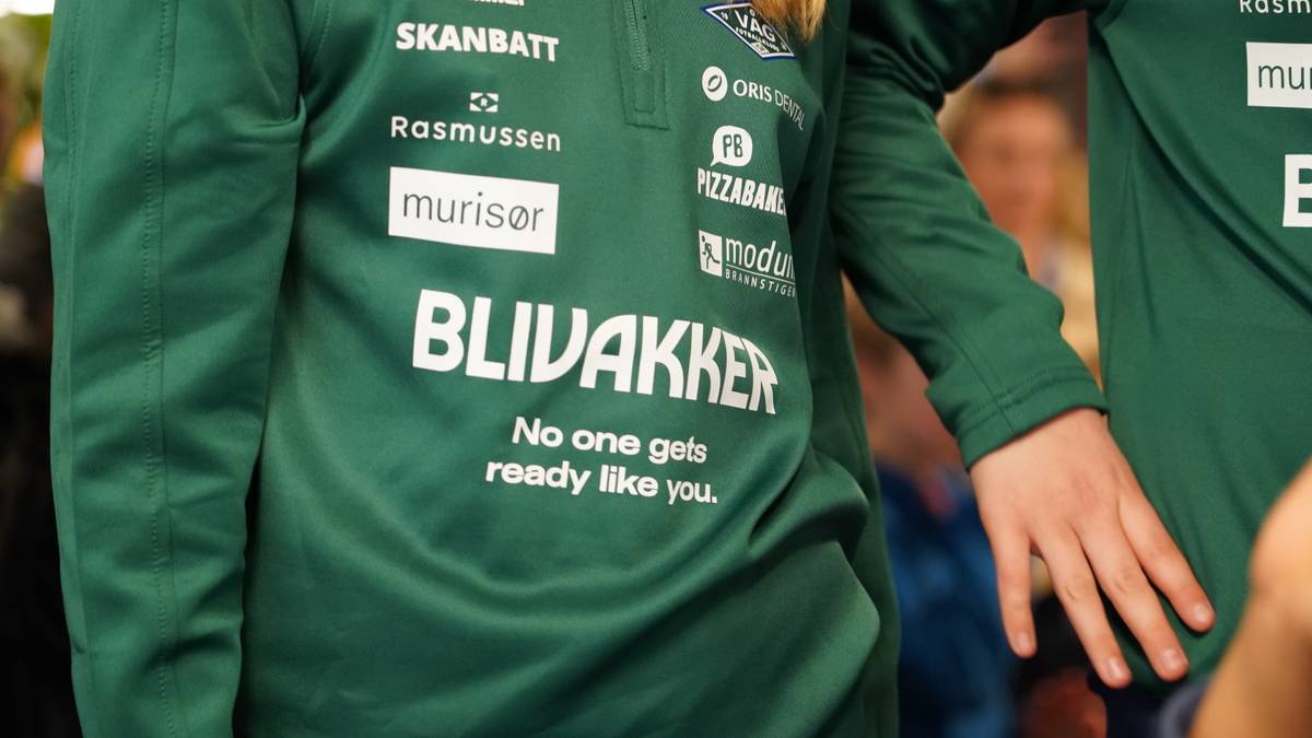 Visning av IK Vågs nye drakter