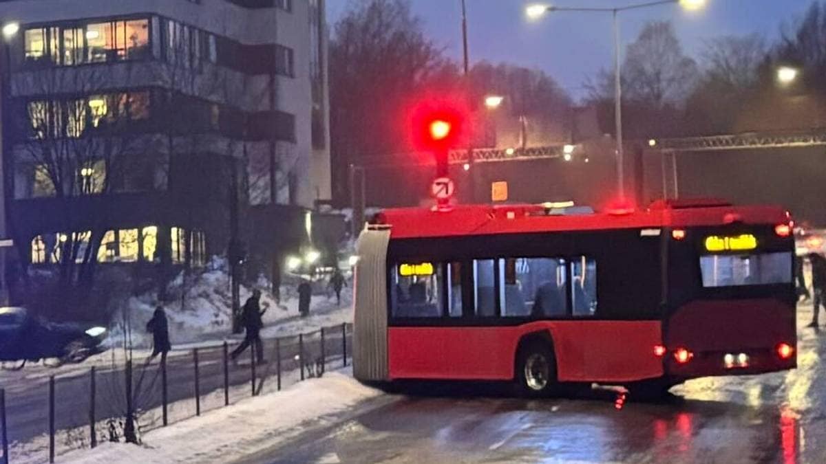 Buses at Crossroads – Greater Oslo