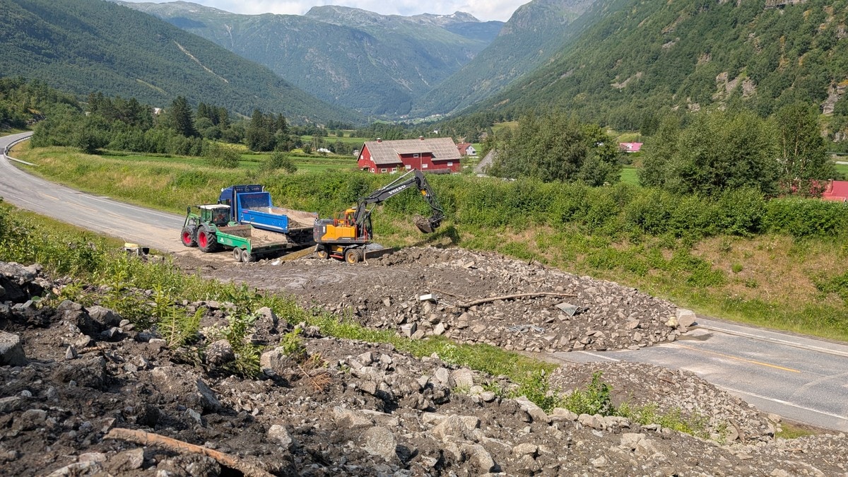 Lynnedslag og branner i Sør-Norge: Regnet mindre enn fryktet