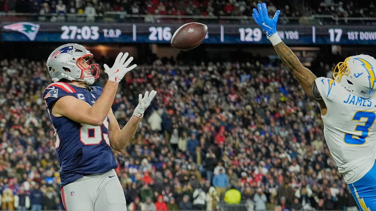 NFL: Etterlengtet sluttspillseier for Patriots – Niners slo ut tittelforsvareren