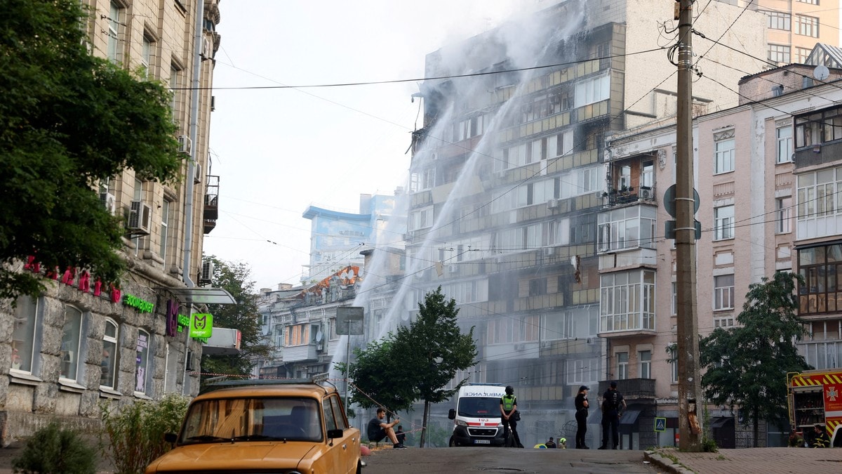 Stort droneangrep mot Kyiv - mange skadet
