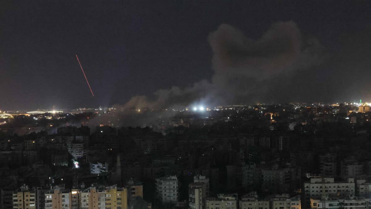 Angrep flere steder i Midtøsten fredag kveld