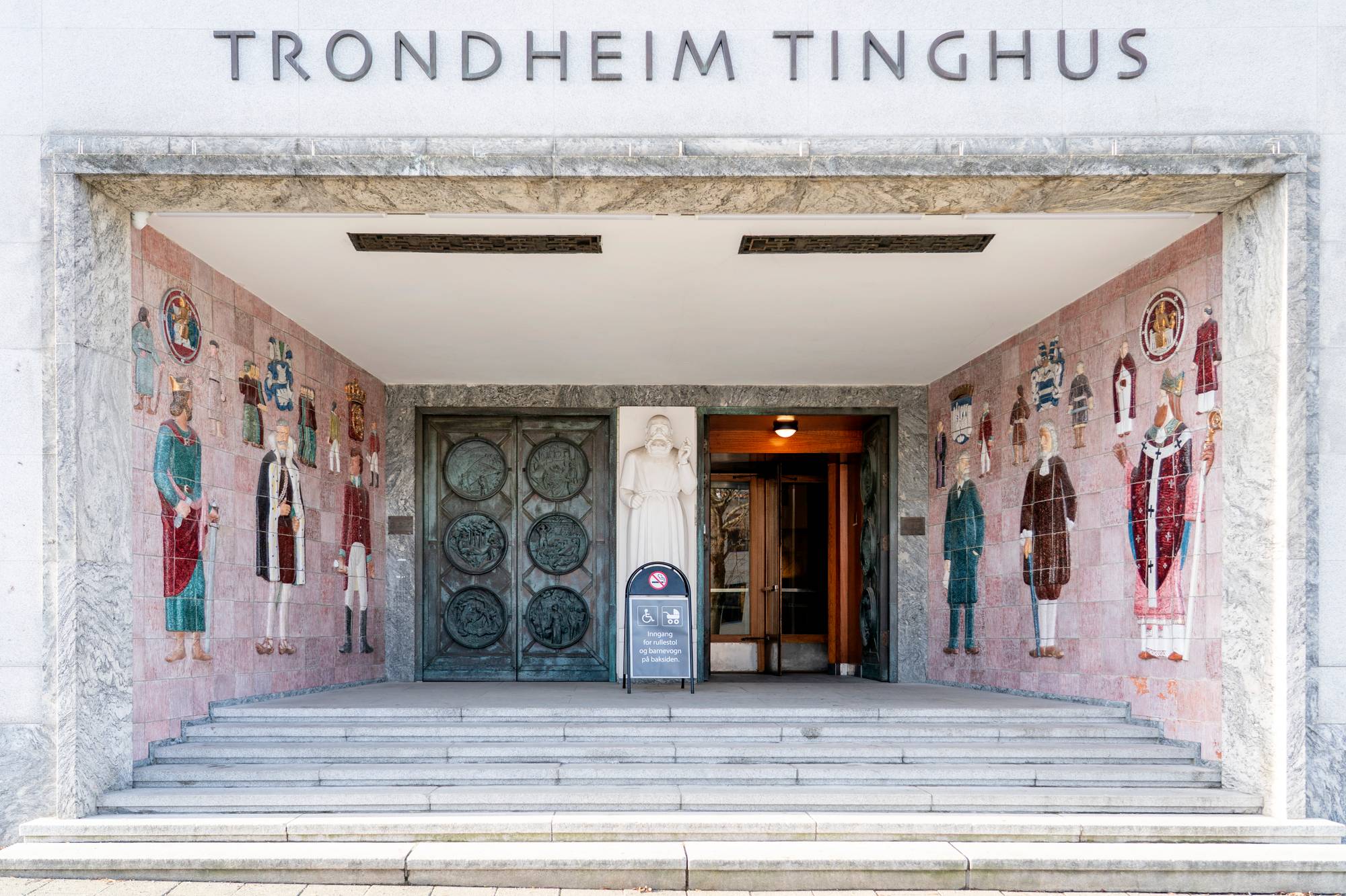 Trøndelag tingrett i Trondheim tinghus.