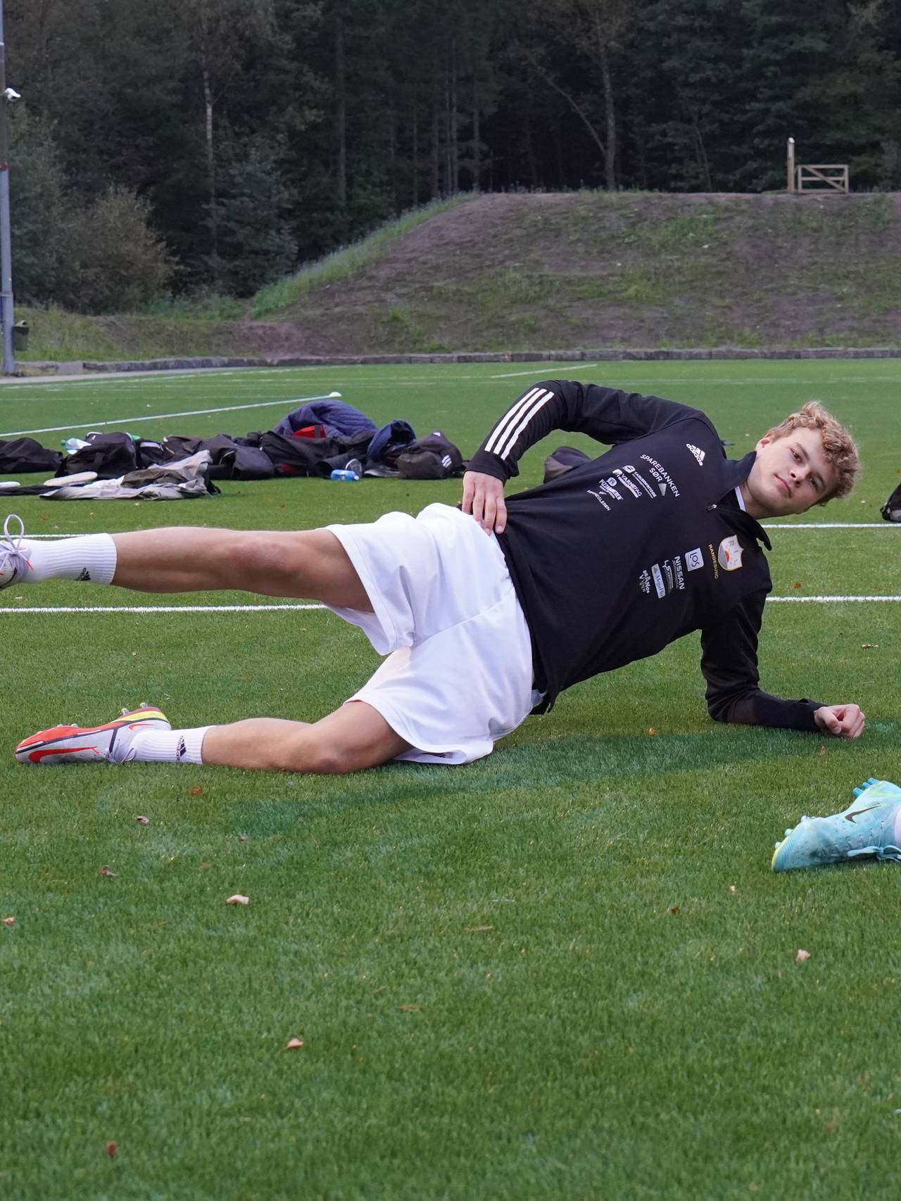 Sideplanke middels