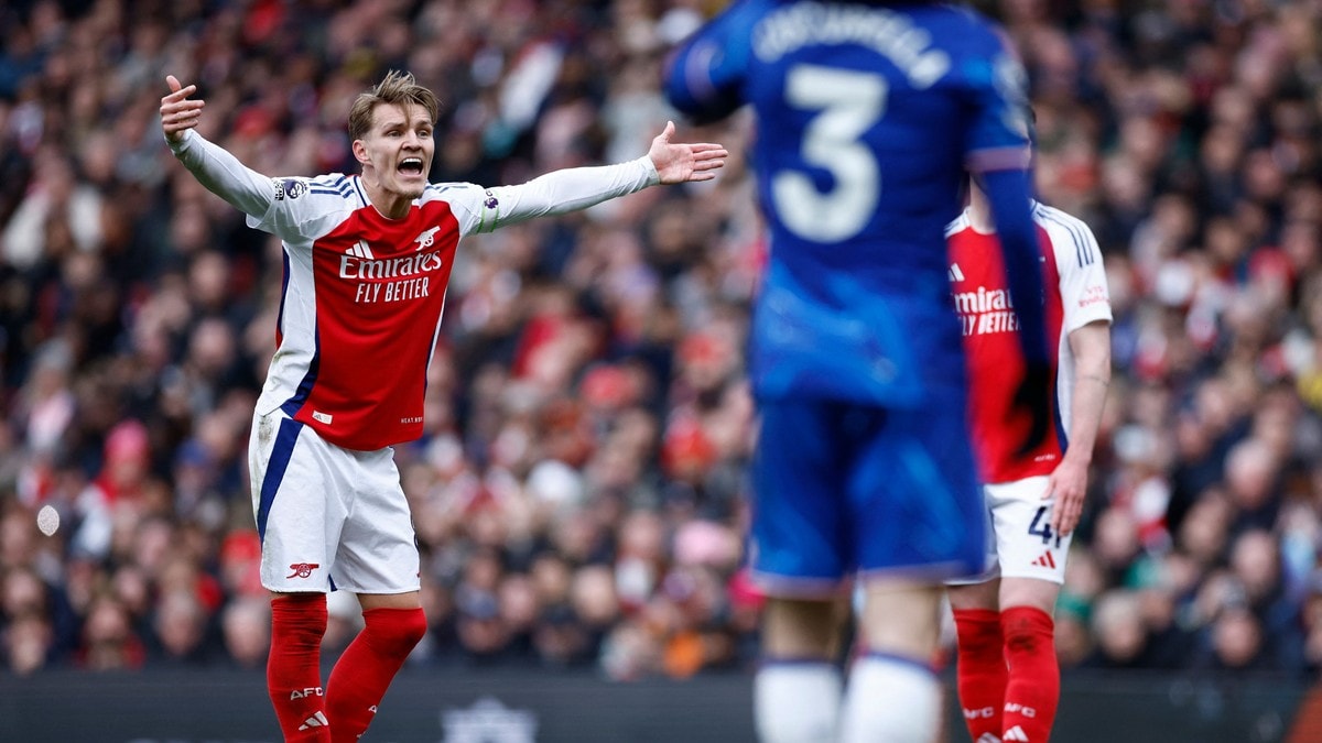 Ødegaard-målgivande da Arsenal knappa innpå Liverpool