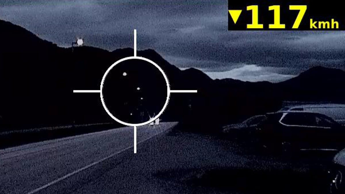 Ung bilist målt til 117km/t i 60-sone aust for Nordfjordeid FOTO: Politiet