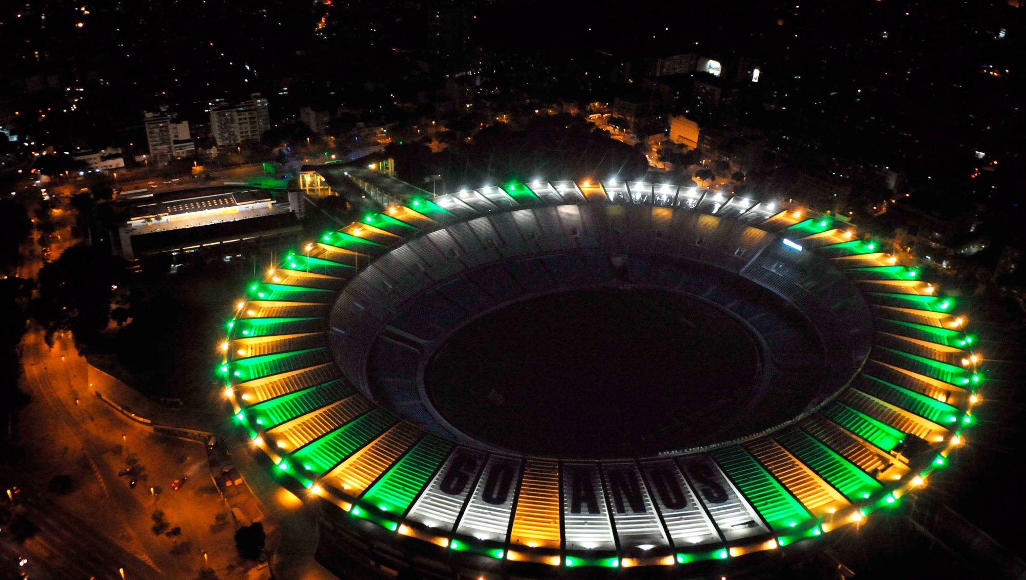 Знаменитый стадион в рио. Стадион Маракана в Рио-де-Жанейро. Достопримечательности Бразилии стадион Маракана. Стадион Маракана в 2023. Открытый стадион Маракана.