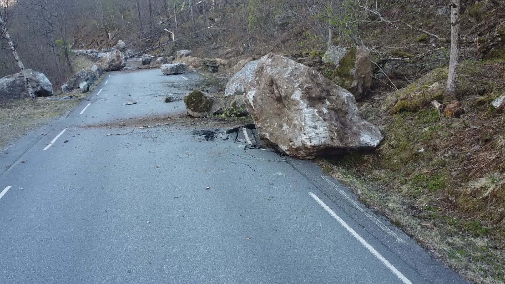 Steinras i Trollstigen – kjem ikkje til å påverke opninga