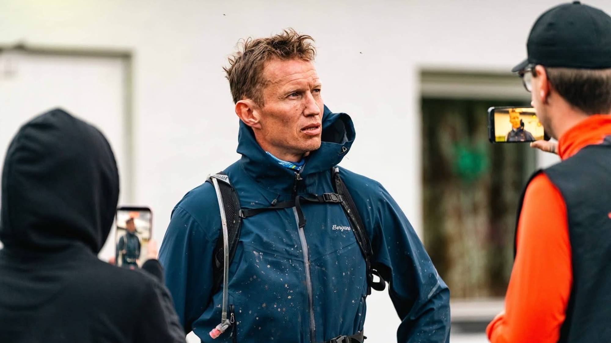 Frank Løke på et av sjekkpunktene i Offroad Finnmark