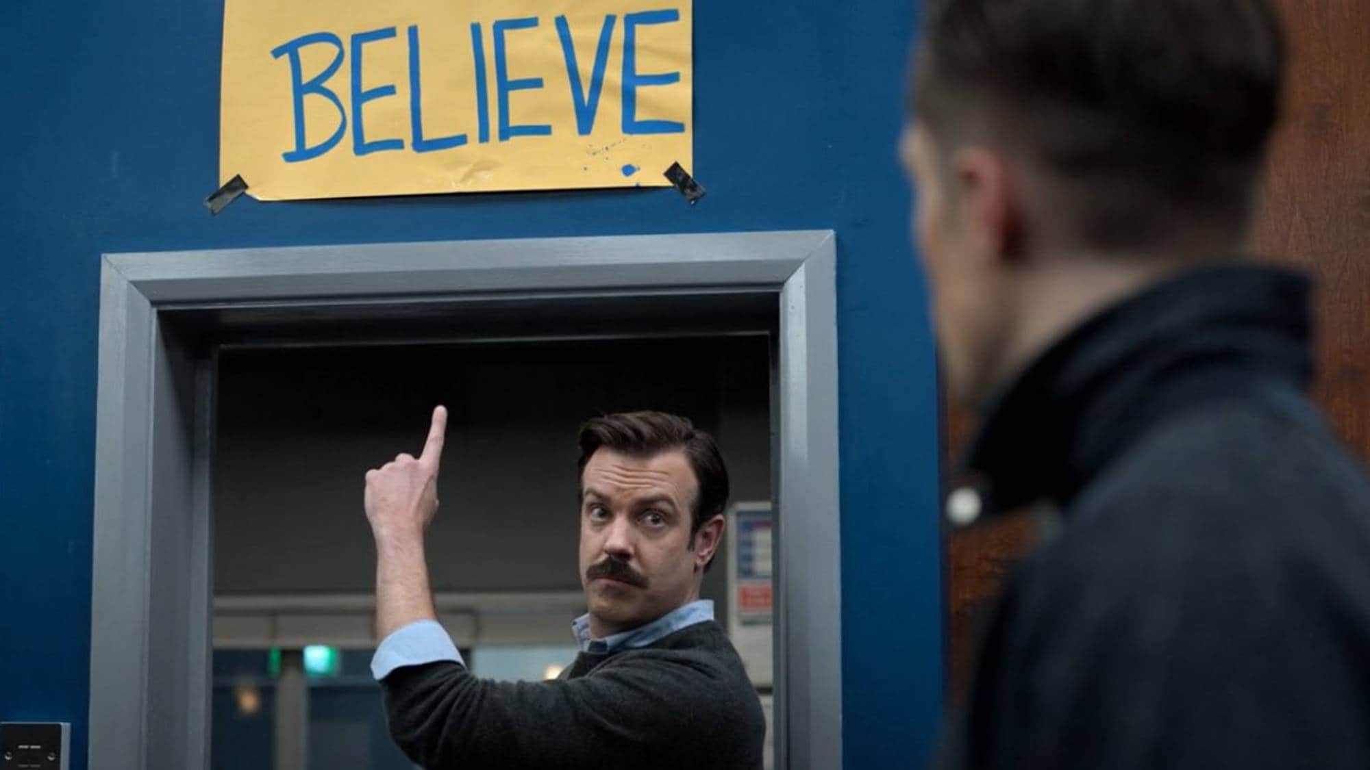 Belive. Тед лассо беливе. Ted Lasso believe poster. Тед лассо обои. Зак Брафф Тед лассо.