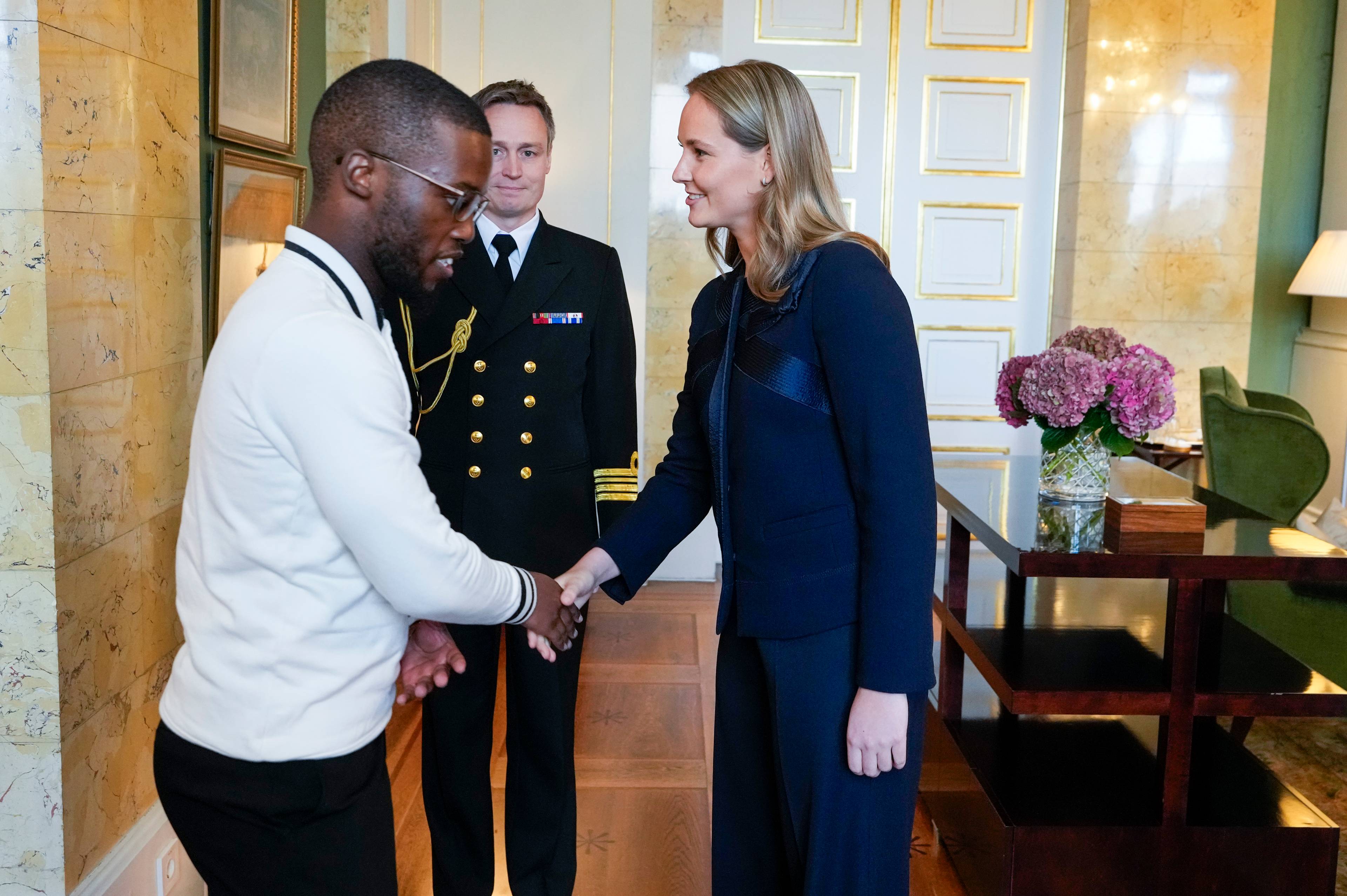 Kronprinsesse Ingrid Alexandra mottar representanter for Operasjon Dagsverk