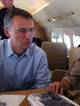 Foto: Siri Gjørtz / NRK Jens Stoltenberg på vei til Kreta
