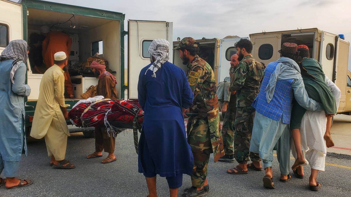 Rundt 500 døde etter jordskjelv i Afghanistan