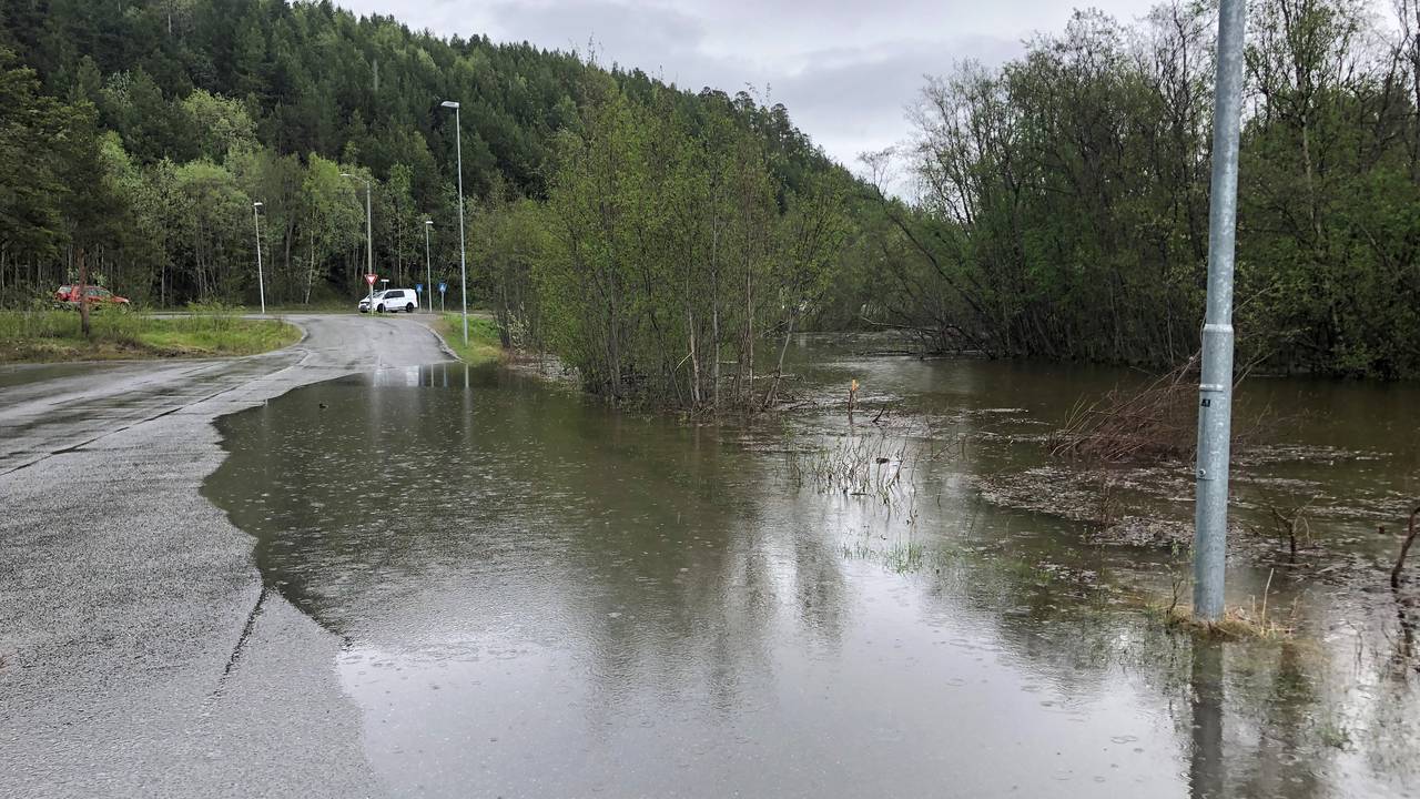 Alta kristne grunnskole stengt på grunn av flom