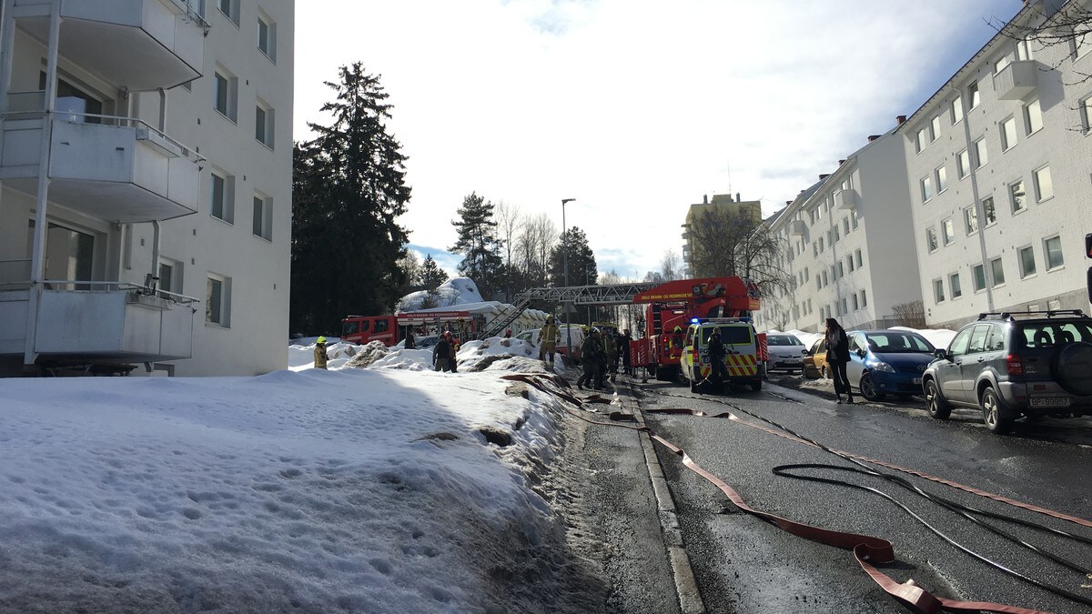 Vekter stukket under brann i Oslo