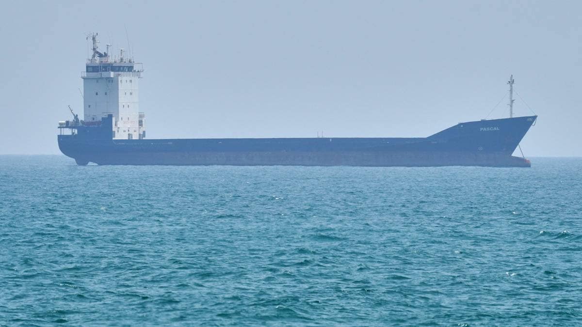 USA skjøt mot iransk skip i Hormuzstredet – Iran reagerer