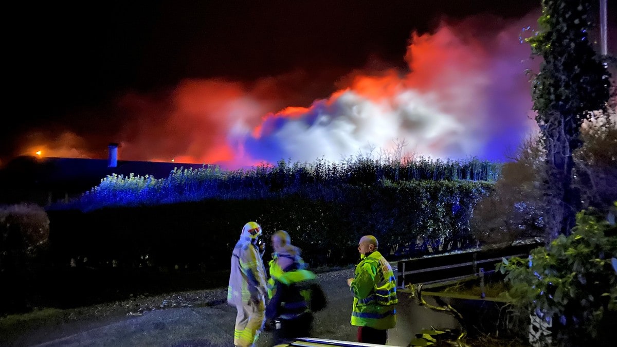 Bebuarar i nabohus evakuert i Florø