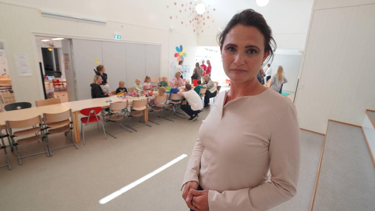Kunnskapsministeren refser kommuner: Penger til barnehager satt på sparekonto
