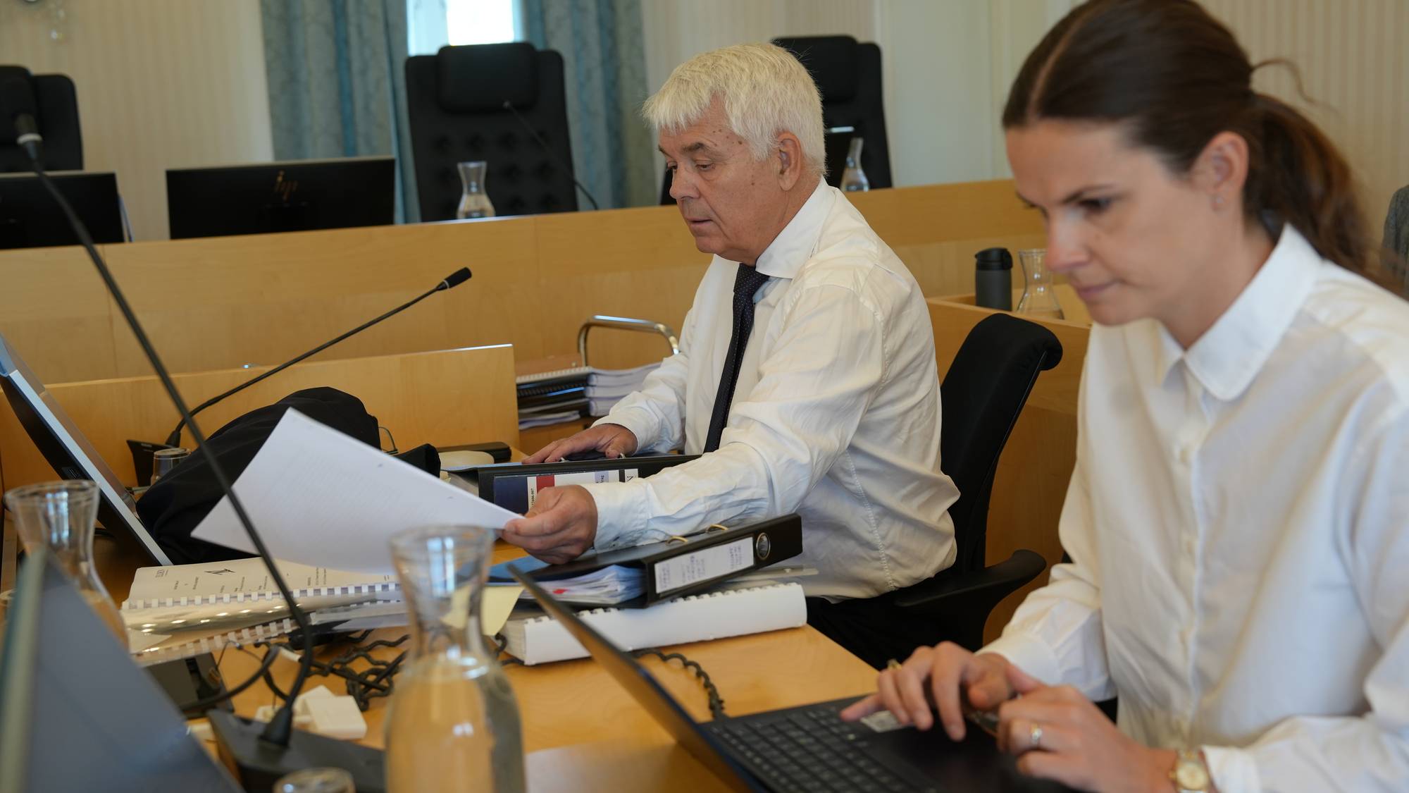 Forsvarerne Thomas Randby og Victoria Westrum.