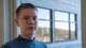 Olav Røli / NRK Ein ung mann i havgapet i fint vær.