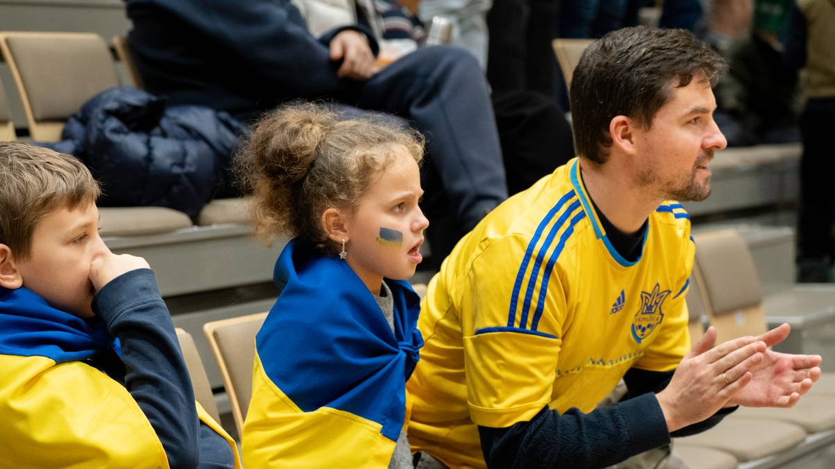 Historisk landskamp mellom Norge og Ukraina: – Rørende