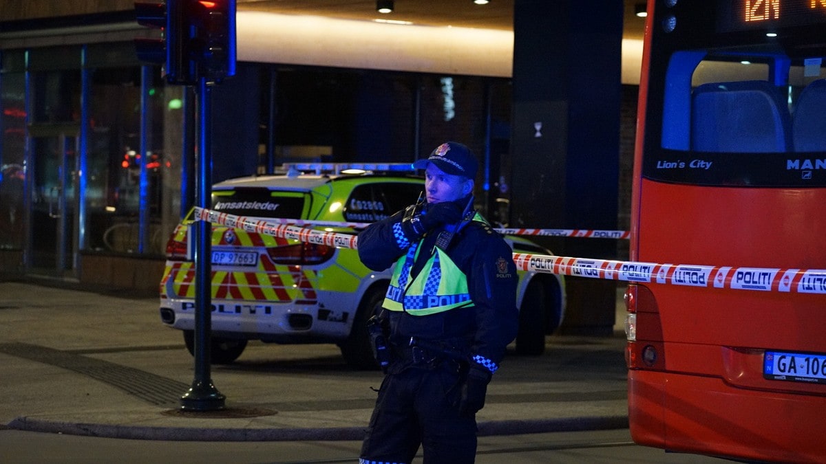 Mann kritisk skadd etter vold i Oslo sentrum