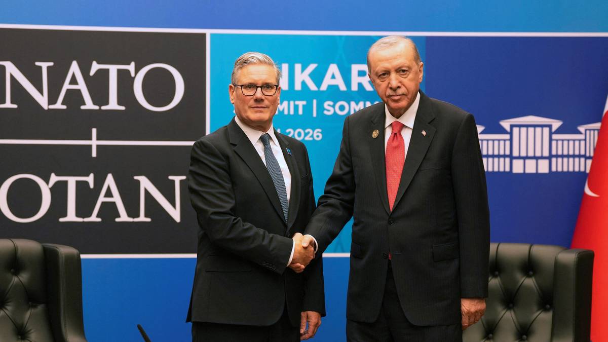 Nato-ledere fikk personlig våpen i gave fra Erdogan