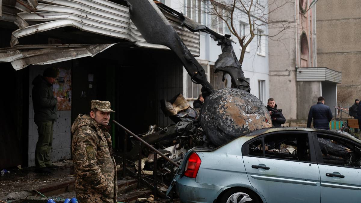 At Least 15 Killed in Helicopter Crash Near Kindergarten in Kyiv – NRK Urix – Foreign news and documentaries