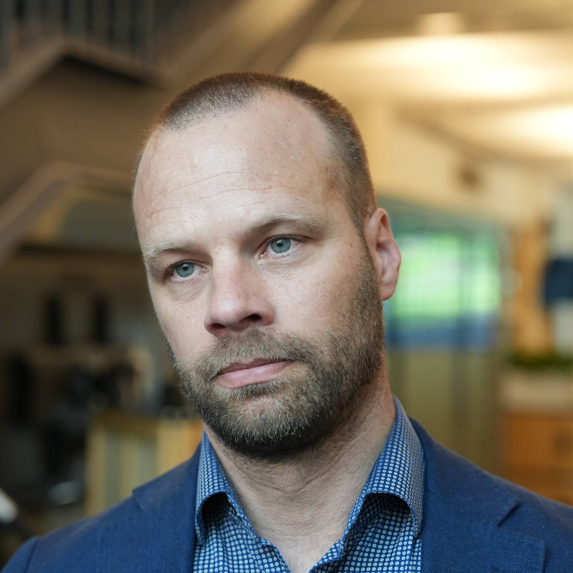 Alvorlig mann
